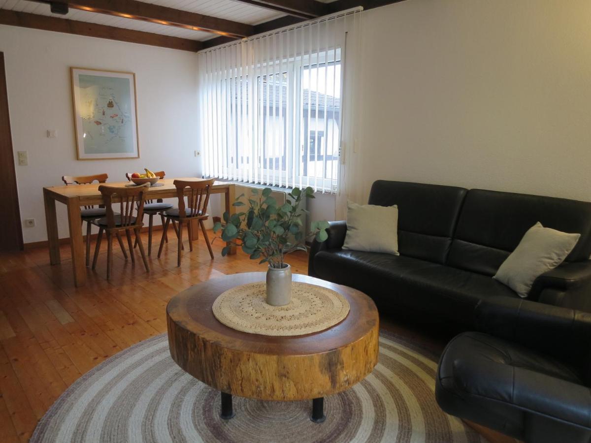 Ferienwohnungen Haus Hinneres Schalkenmehren Luaran gambar