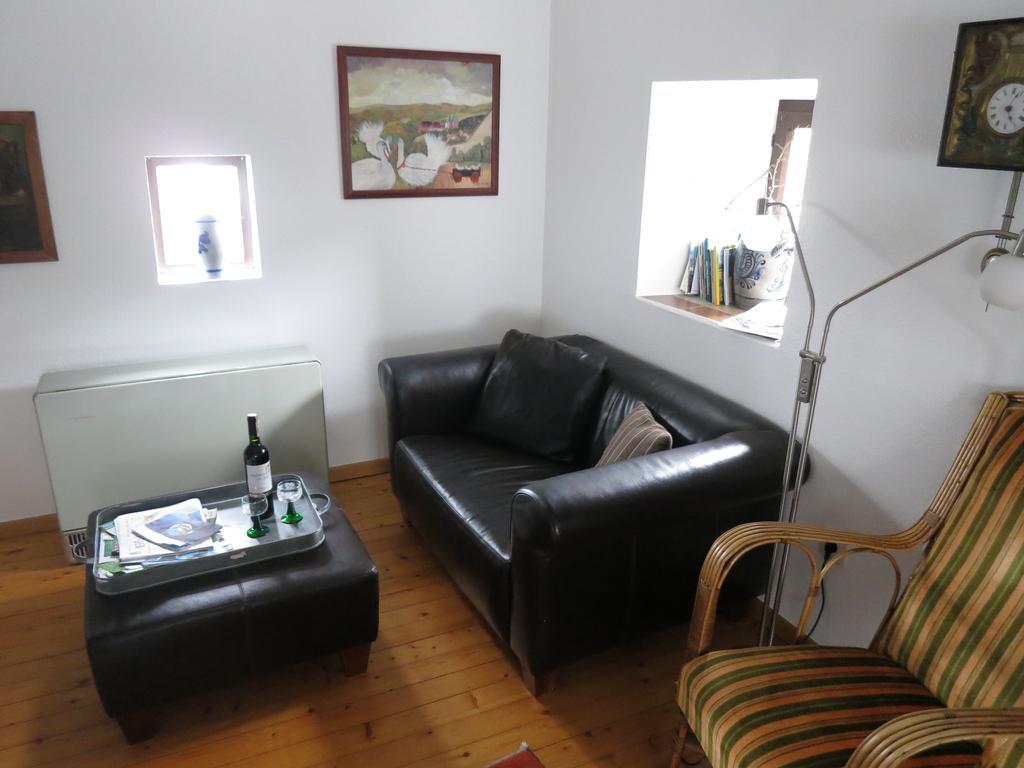 Ferienwohnungen Haus Hinneres Schalkenmehren Luaran gambar